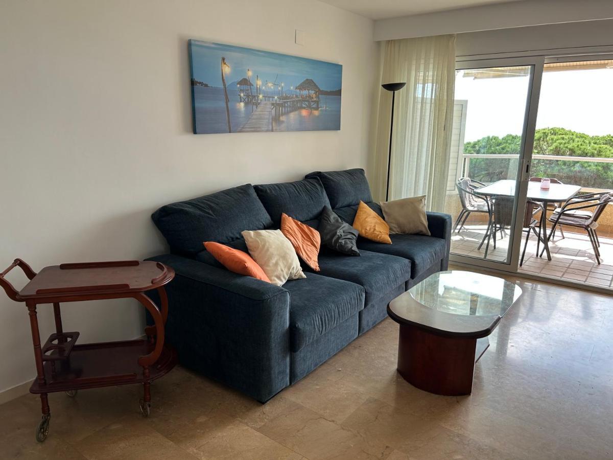 Apartment Direkt Am Strand บลาเนส ภายนอก รูปภาพ