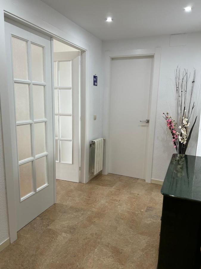 Apartment Direkt Am Strand บลาเนส ภายนอก รูปภาพ