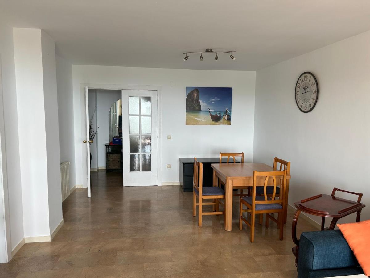Apartment Direkt Am Strand บลาเนส ภายนอก รูปภาพ