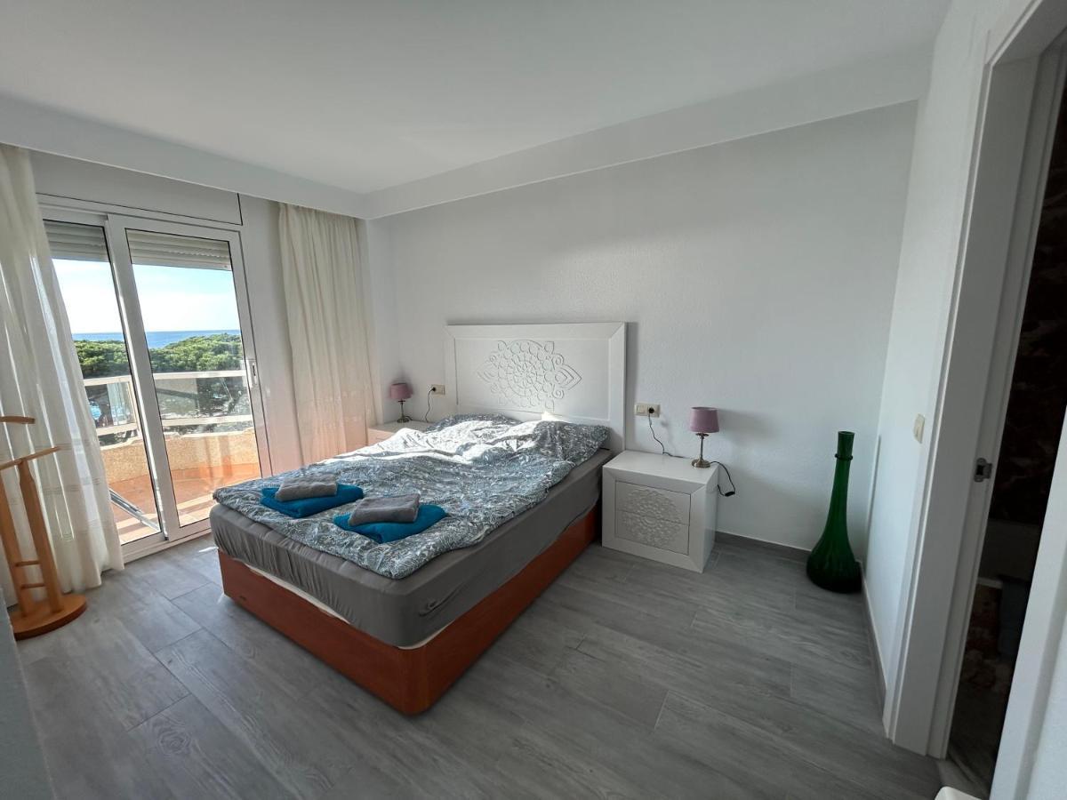 Apartment Direkt Am Strand บลาเนส ภายนอก รูปภาพ