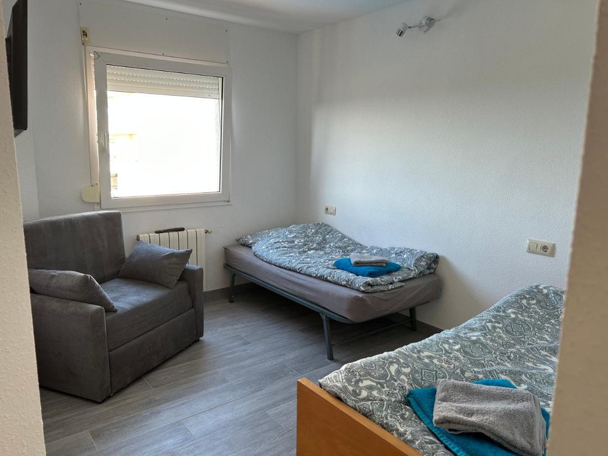Apartment Direkt Am Strand บลาเนส ภายนอก รูปภาพ